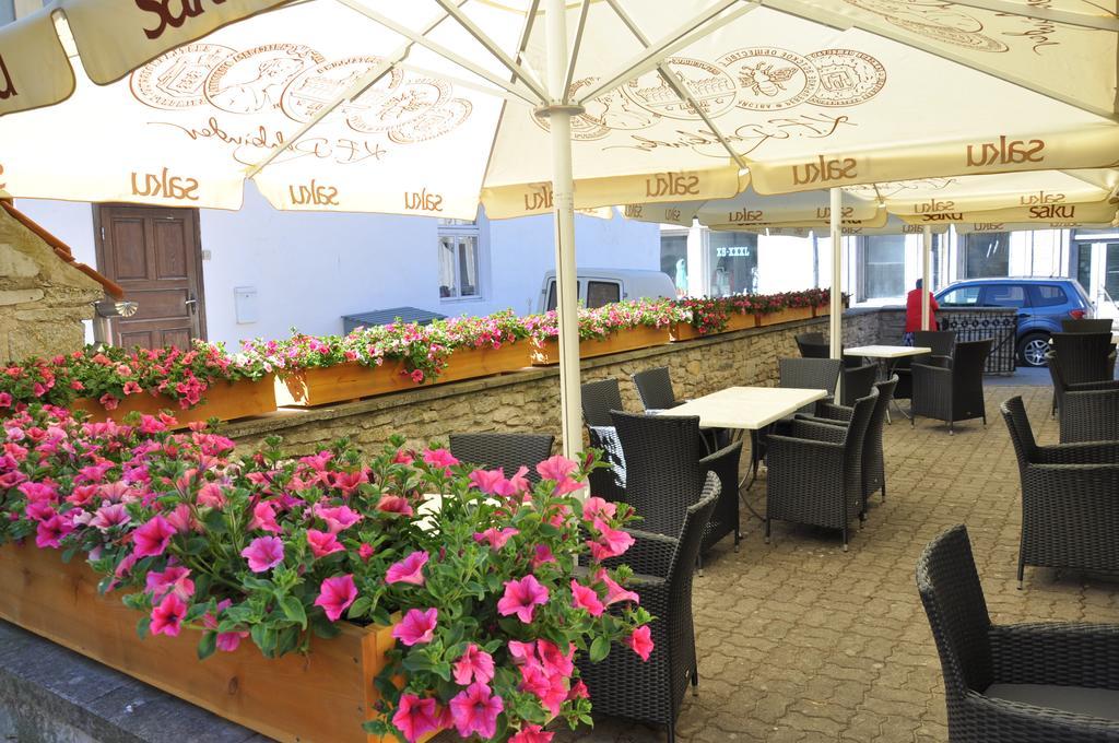Vanalinna Boutique Hotel กูรัซซาเร ภายนอก รูปภาพ
